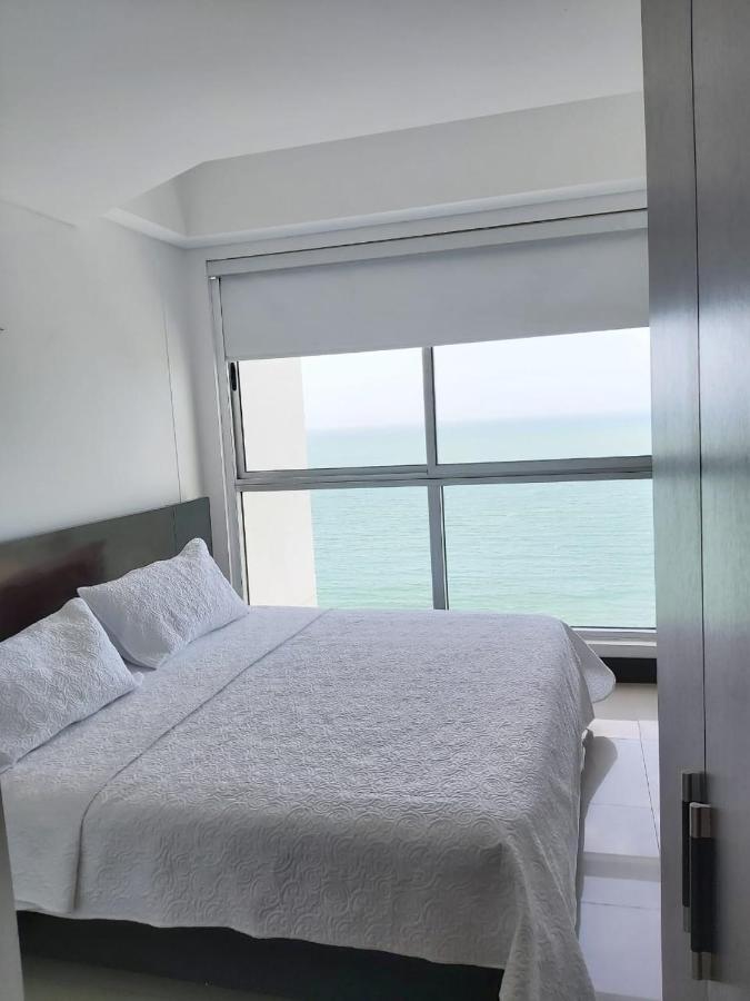 Palmetto Eliptic Luxury Beachfront Apartment Bocagrande Cartagena Exterior photo